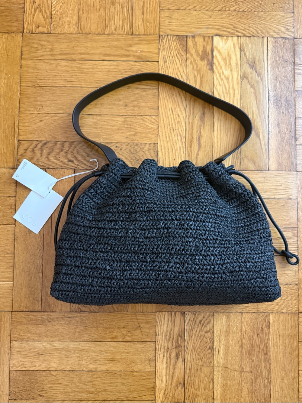 COS 
Cavatelli Clutch Bag